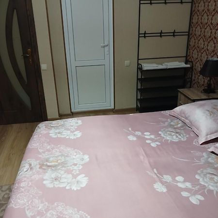 Mango Guesthouse Szenaki Kültér fotó