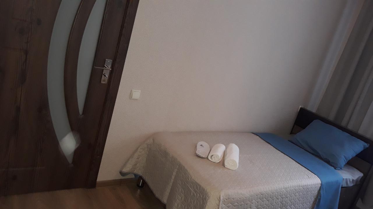 Mango Guesthouse Szenaki Kültér fotó