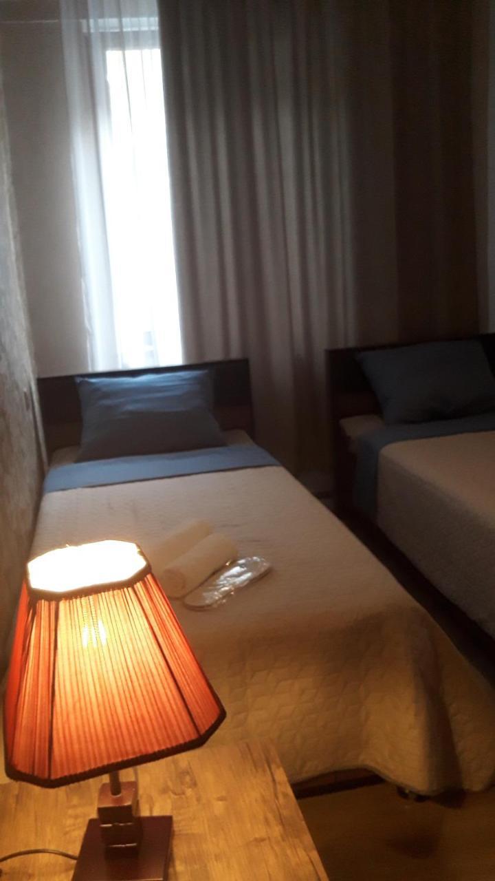 Mango Guesthouse Szenaki Kültér fotó