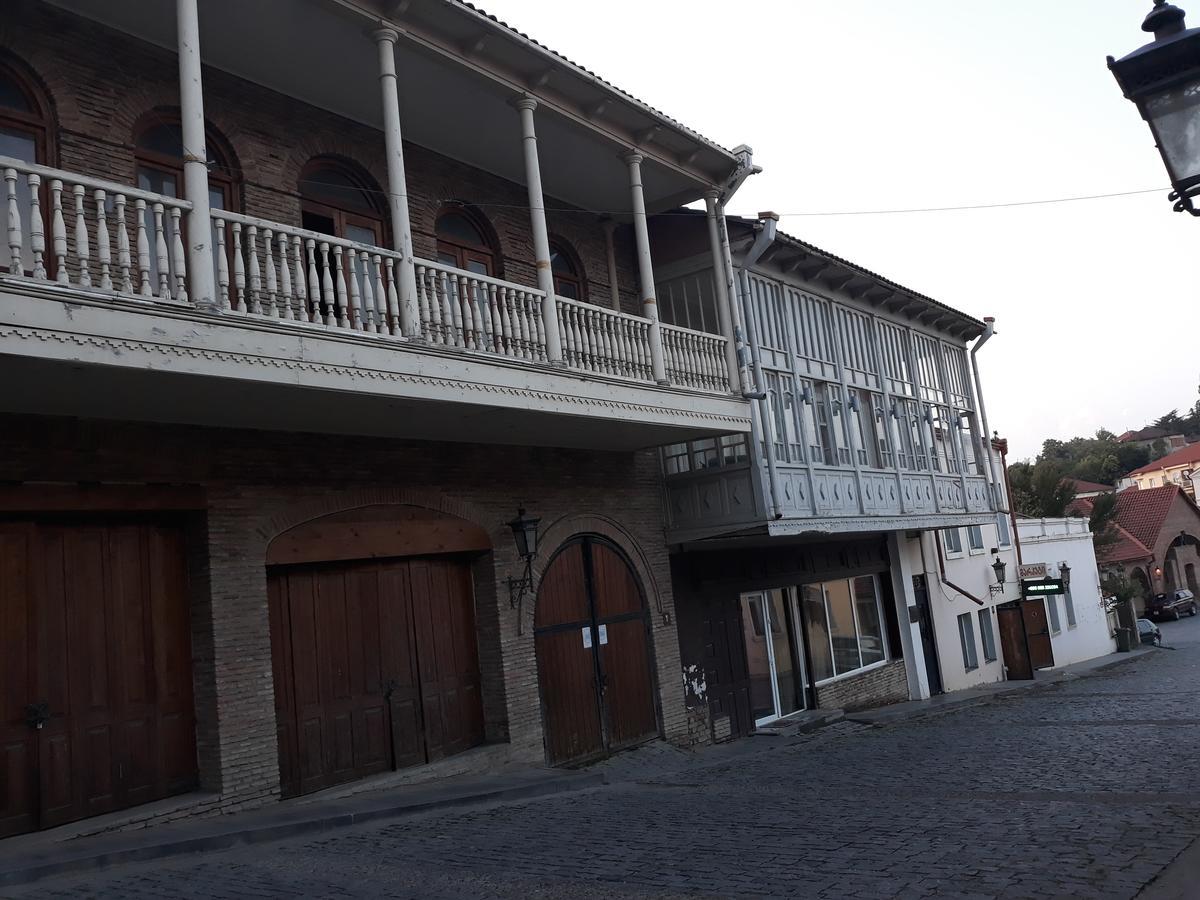 Mango Guesthouse Szenaki Kültér fotó