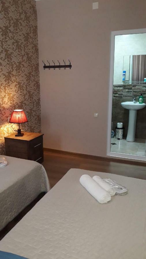 Mango Guesthouse Szenaki Kültér fotó